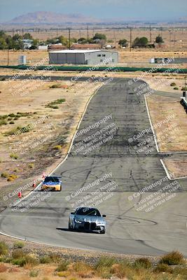 media/Oct-18-2025-Extreme Speed (Sat) [[d6d7e1fef1]]/Red-Green/